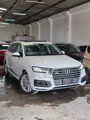 Audi Q7 Premium Plus 2020 Pearl