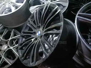 Multi Sporkes Original 18 Inch BMW Rims Set