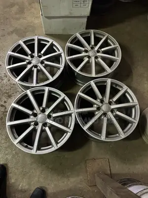 Original Audi A4,A5,A6 Rims 8jj Round Et 48