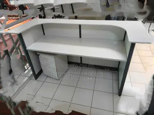 High Quality Premium Reception Desk