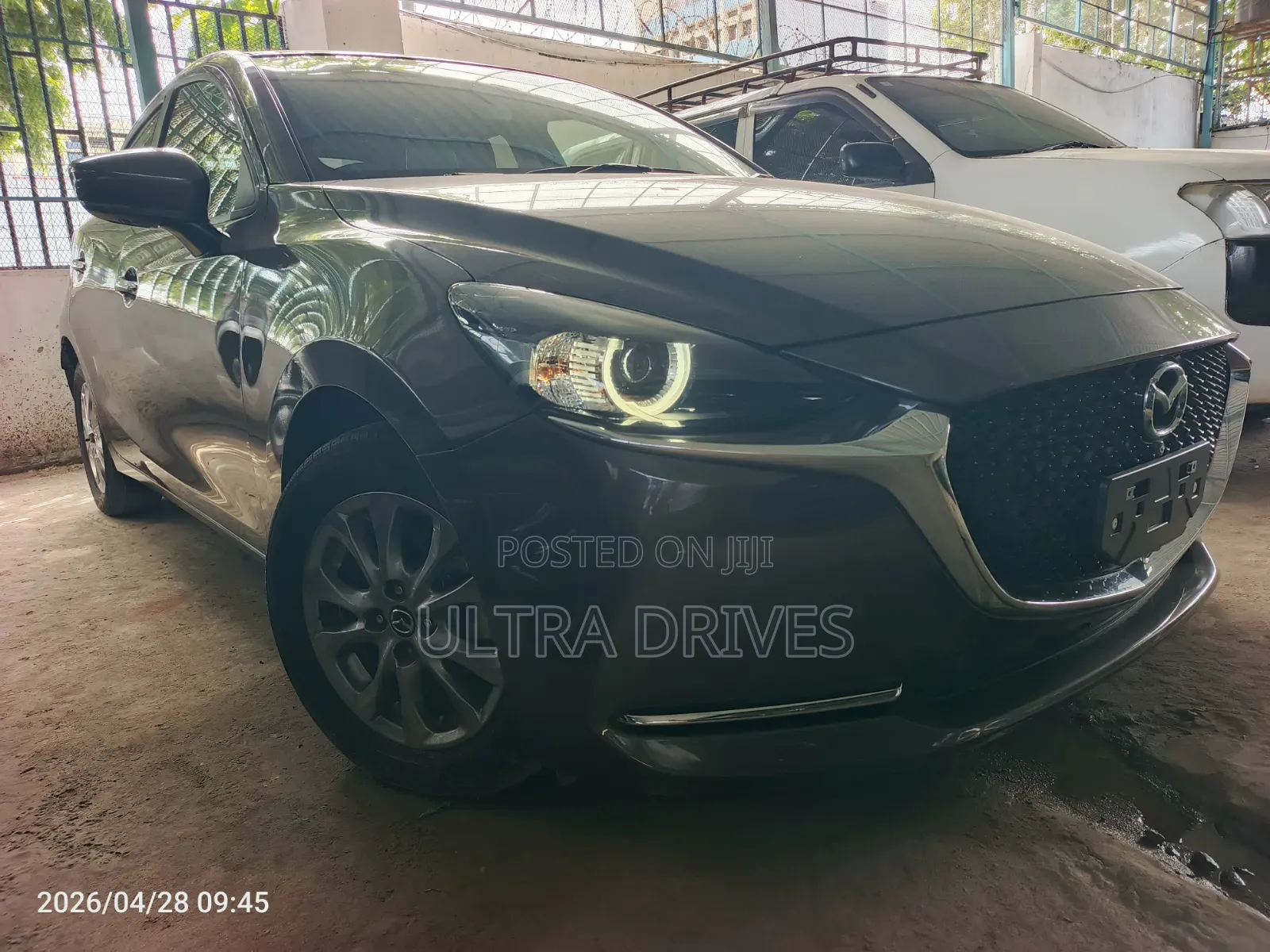 Mazda 2 2020 Gray