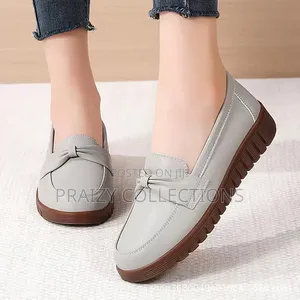 Women Loafers'