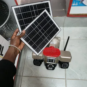Solar Surveillance CCTV System 4-Lens CCTV Camera