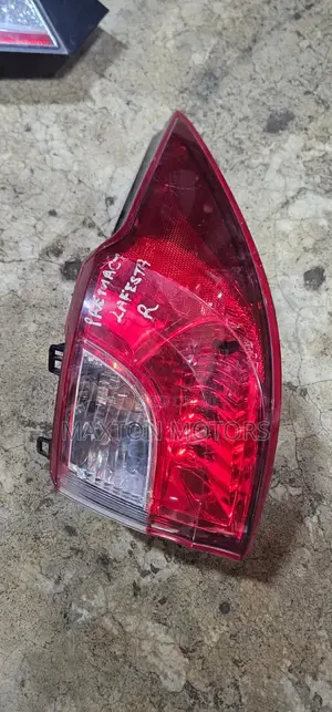 Mazda Premacy 2012
