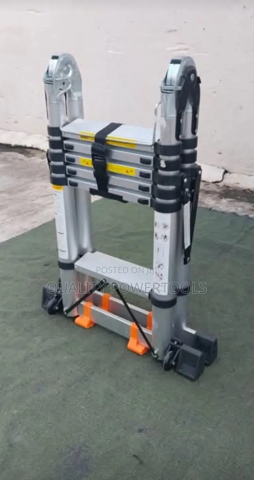 Double Sided Ladder 2. 8m by 2. 8m