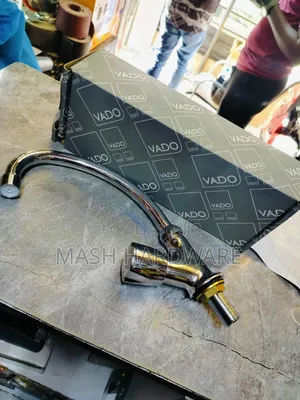 High Quality Vado Pillar Spout