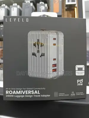 The Levelo Roamiversal Luggage Design Travel Adapter - 35w