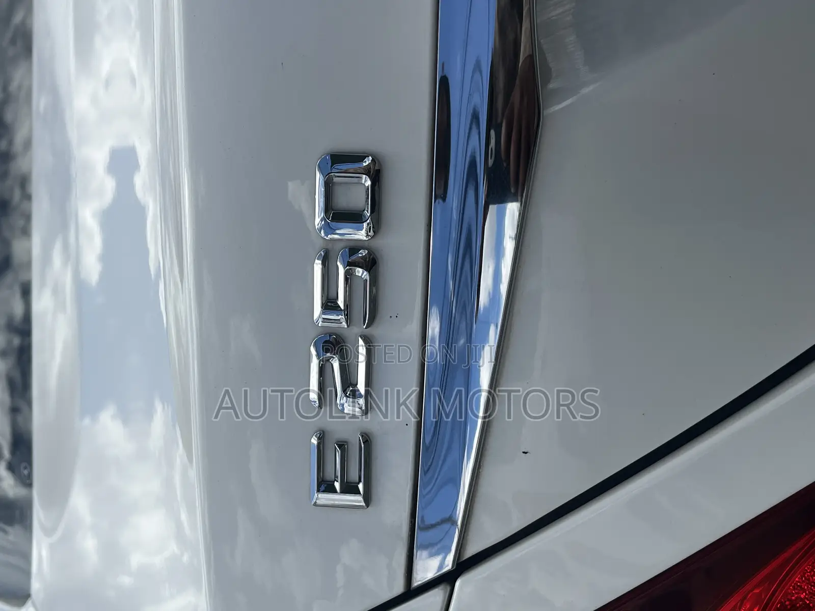 Mercedes-Benz E250 2019 White