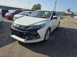 Toyota Harrier 2.0 Turbo GR Sport 2018 White