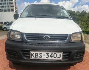 Toyota TownAce 2005 White