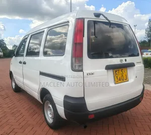 Toyota TownAce 2005 White