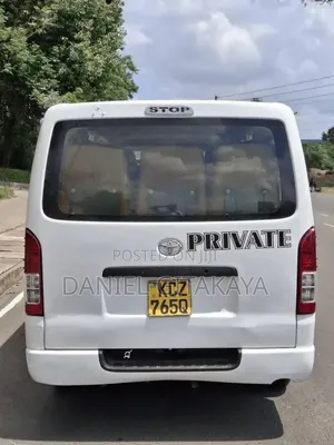 Toyota HiAce 2013 White