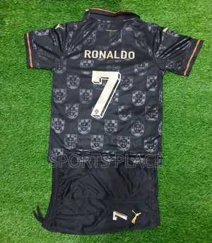 Ronaldo Portugal Black 2026 World Kit for Children - Jersey