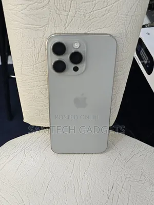 Apple iPhone 15 Pro Max 256 GB Gray