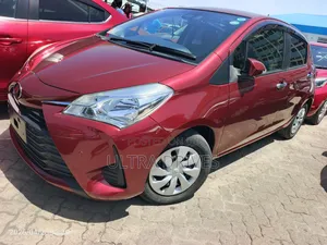 Toyota Vitz 2019 Red