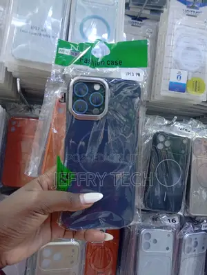 iPhone 13 Pro Max Distinctive Silver-Rimmed Camera Lens Protector