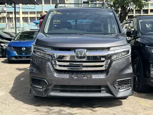 Honda Stepwgn 2019 Gray