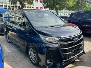 Toyota Noah 2019 Black