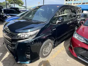 Toyota Noah 2019 Black
