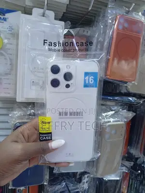 iPhone 16 Pro Max Clear, Magsafe-Compatible Cover