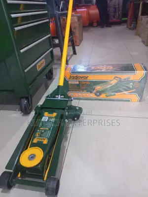 3ton Hydraulic Floor Jack/ Jadever Hydraulic Floor Jack