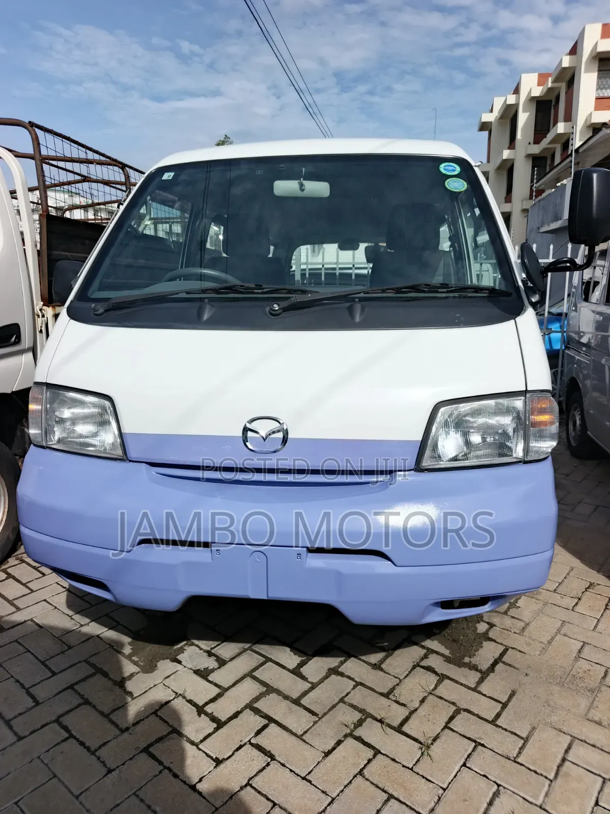 Mazda Bongo 2020