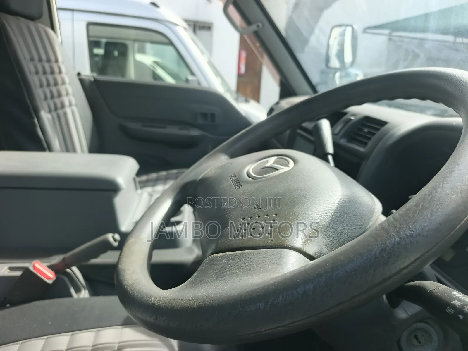 Mazda Bongo 2020