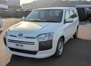Toyota Probox 1.5 Hybrid DX Comfort 2020 Off white