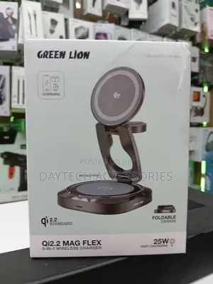 Green Lion Qi2.2 Mag Flex 3-in-1 Wireless Charger.