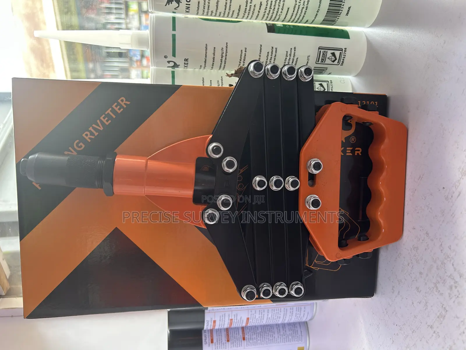 Folding Hand Riveter
