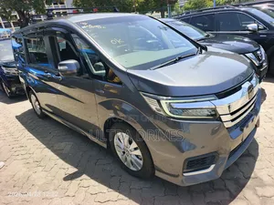 Honda Stepwgn 2019 Gray