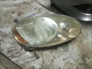 Headlight Nissan March Non Xenon