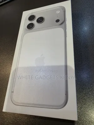 New Apple iPhone 17 Pro Max 256 GB Silver