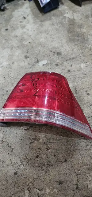 Taillight Toyota Crown 2006 Royal