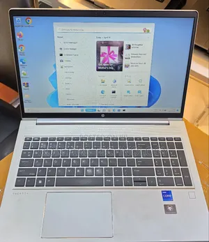 Laptop HP ProBook 450 G9 16GB Intel Core i7 SSD 512GB