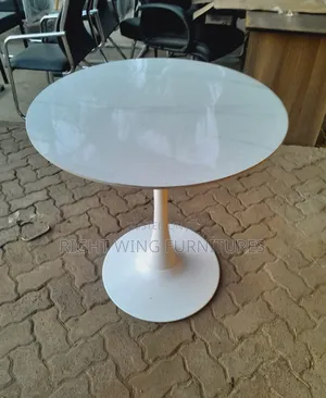 White Round Marble Dining Table
