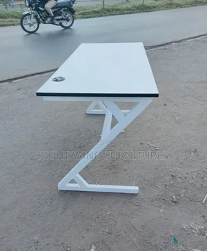 All Wite Z-Shape Steel Frame With Top (Office Desk)