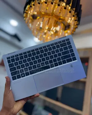 Laptop HP EliteBook x360 1040 G7 16GB Intel Core i7 SSD 512GB