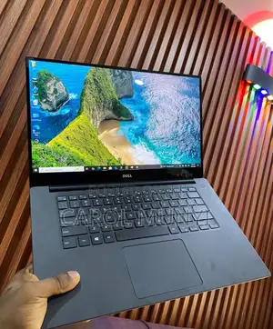 Laptop Dell XPS 15 9550 8GB Intel Core i7 SSD 256GB