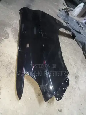 Prado 150 Wing / Fender (2010-2013)