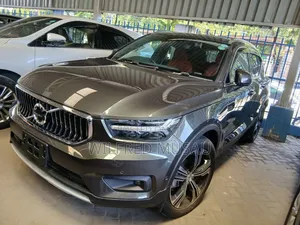 Volvo XC40 2019 Gray