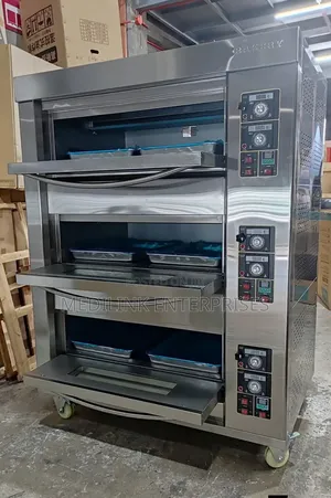 3-Deck 6 Trays Baking Oven (Premier)