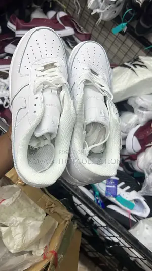 Nike Air Force 1