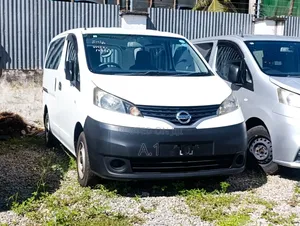Nissan NV200 2019 White