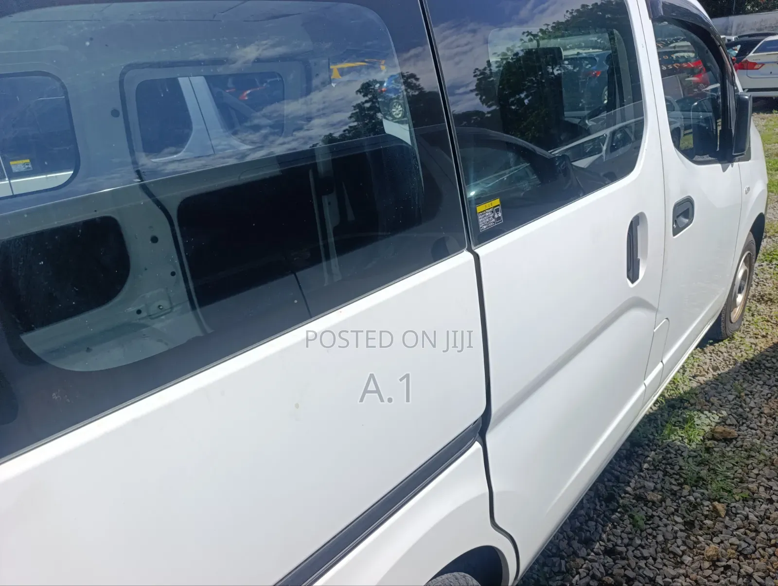 Nissan NV200 2019 White