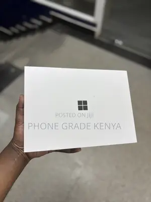 New Microsoft Surface Pro 16GB Qualcomm Snapdragon X Plus SSD 256GB