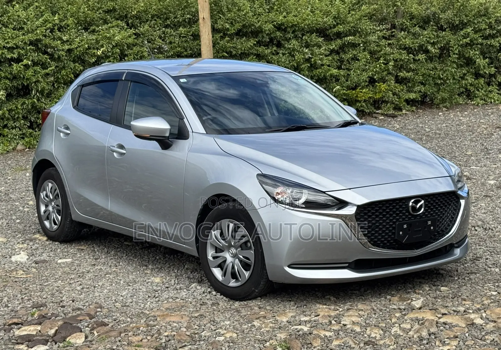 Mazda 2 2020 Silver