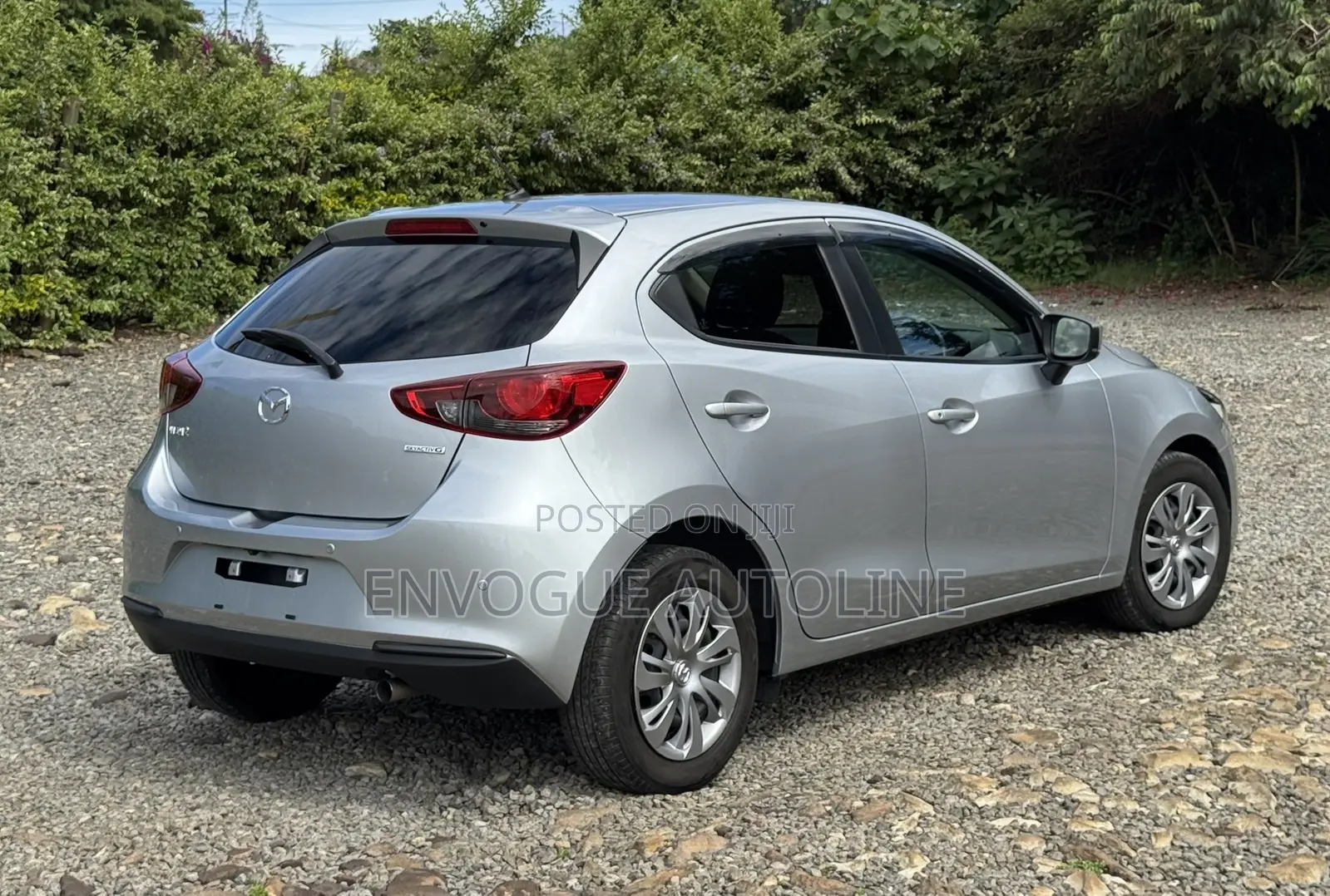 Mazda 2 2020 Silver