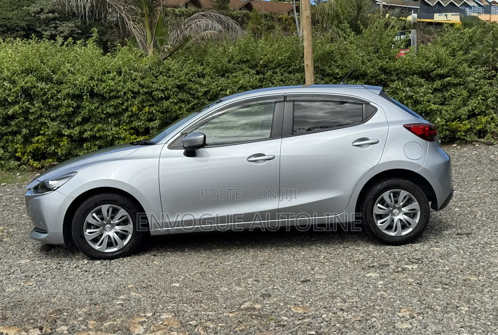 Mazda 2 2020 Silver