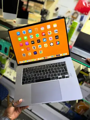 Laptop Apple MacBook Pro 2019 32GB Intel Core i7 SSD 512GB